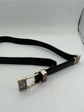 BRIGHTON Black Segmented Leather Belt Floral Buckle SIZE M/L 32”long USA Made